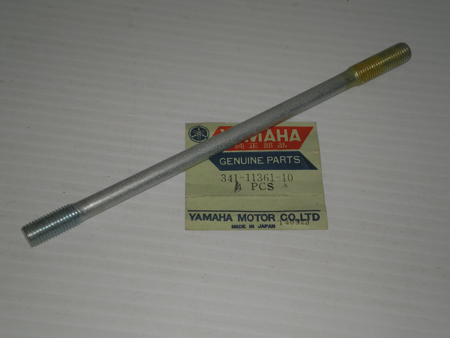 YAMAHA TX750 Engine Cylinder / Crankcase Stud 341-11361-10 / 90116-10202