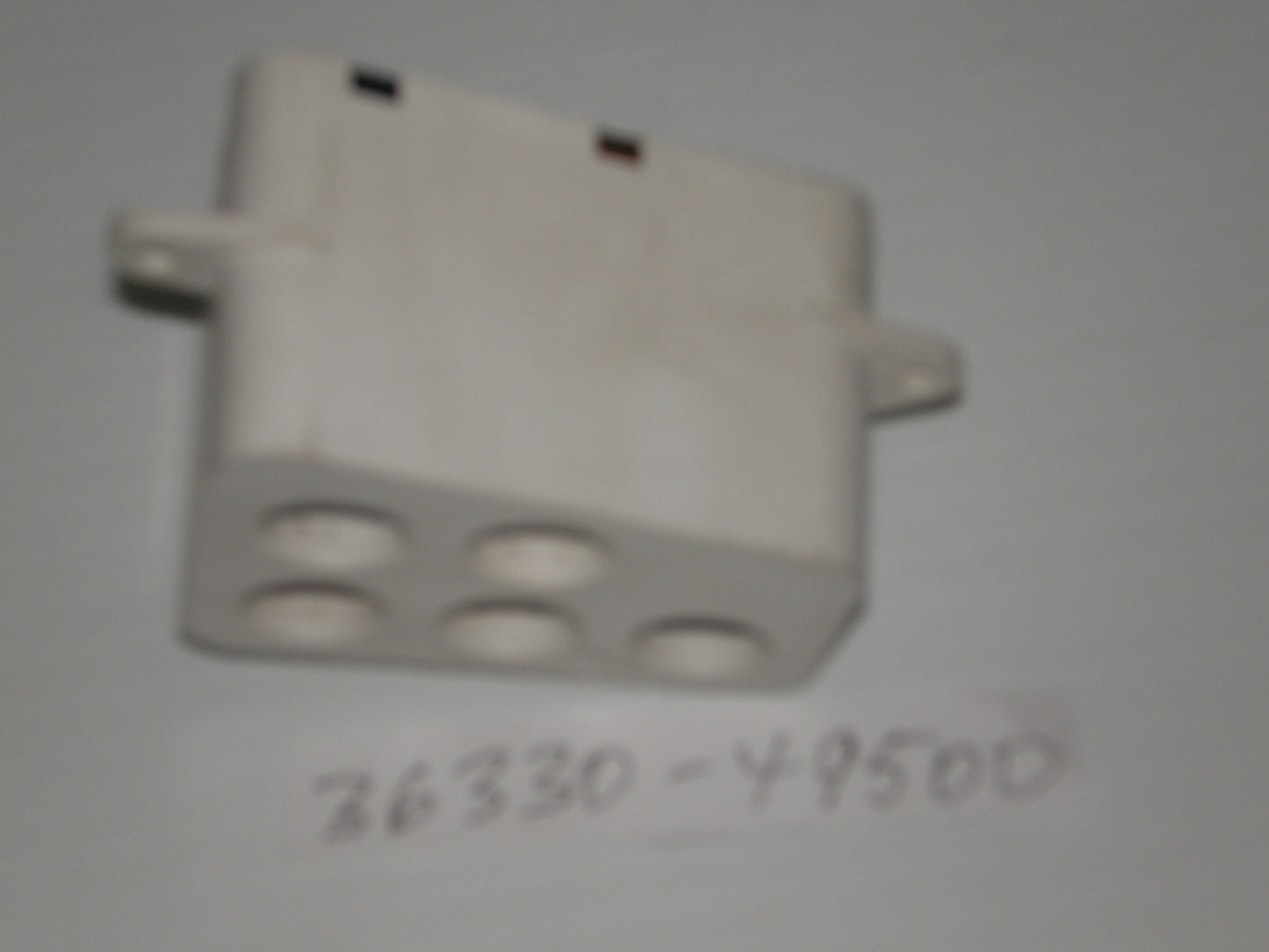 SUZUKI GS1100 GSX1100 Indicator / Warning Light Housing Right 36330-49500