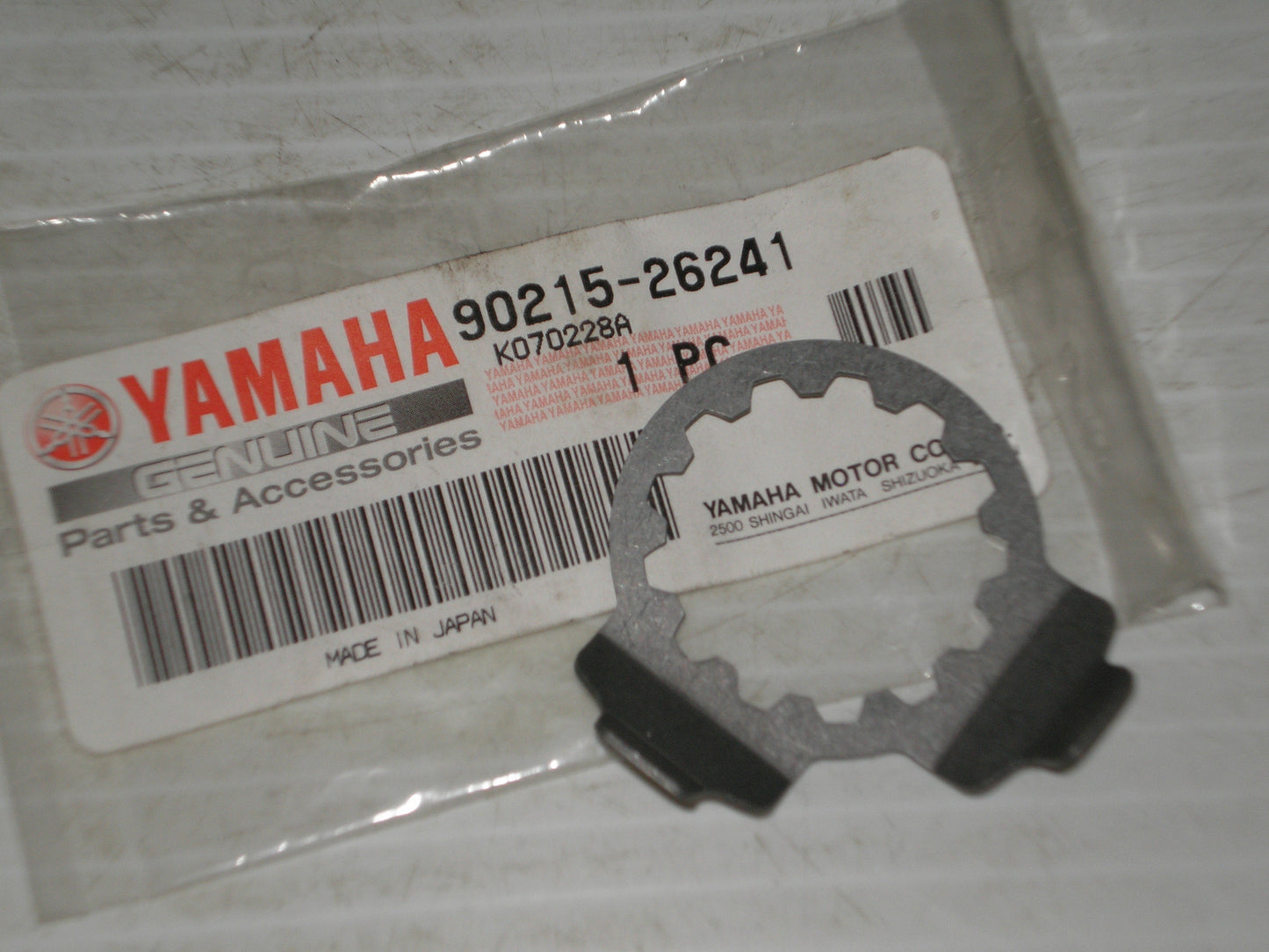 YAMAHA FJ1100 FJ1200 FZS1000 RZ500 XV1600 XV17 XV1700 YZFR1 Lock Washer 90215-26241