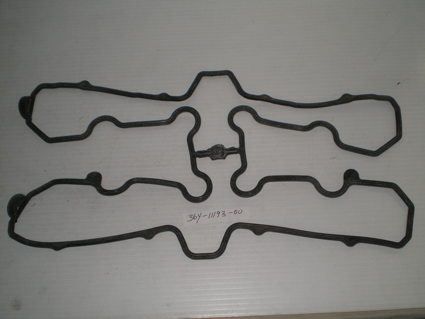 YAMAHA FJ1100 FJ1200 XJR1300 Cylinder Head / Valve Cover Gasket 5WM-11193-00 / 3Y6-11193-00