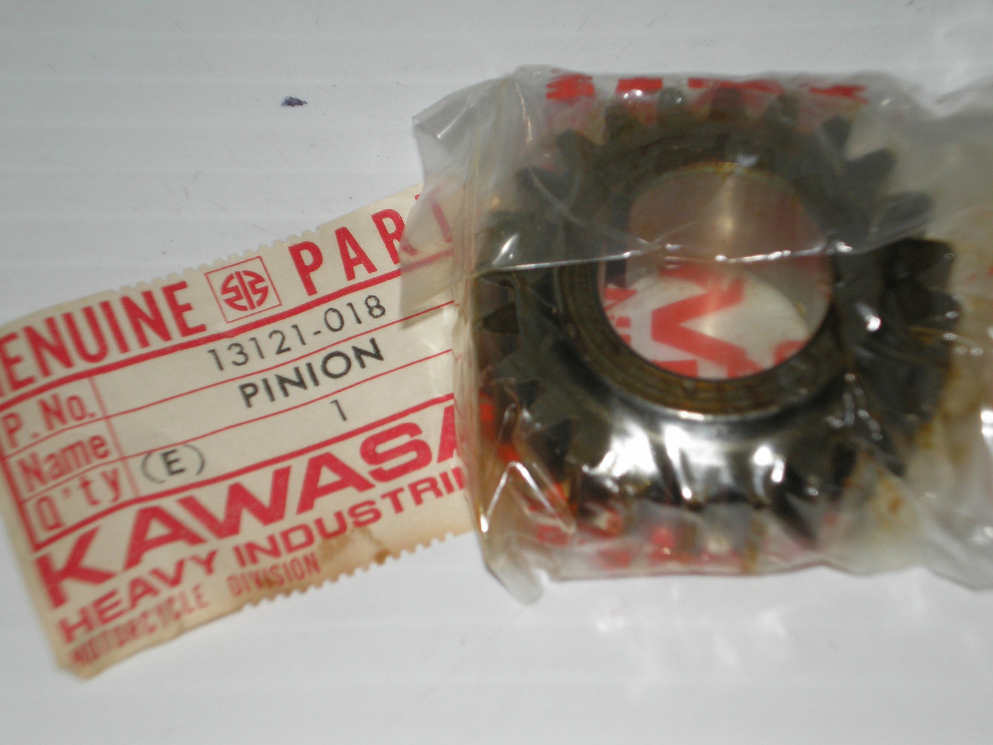 KAWASAKI F6 F7 KD175 KE175 Crankshaft Primary Pinion Gear 13121-018 13121-027