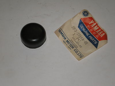 YAMAHA XS750 XS850 Front Fork Cap 2F3-23168-00 / 2F2-23168-01