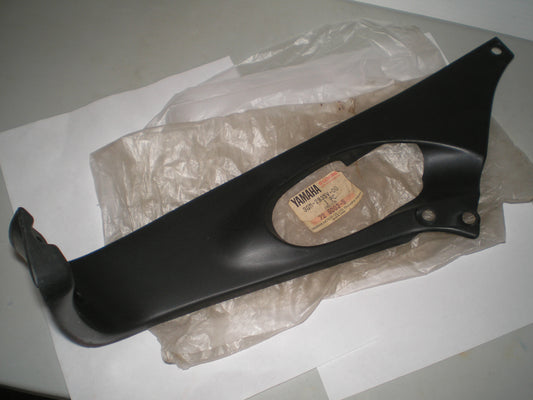YAMAHA FZR1000 Factory Cowling / Panel #2 3GM-2835V-00