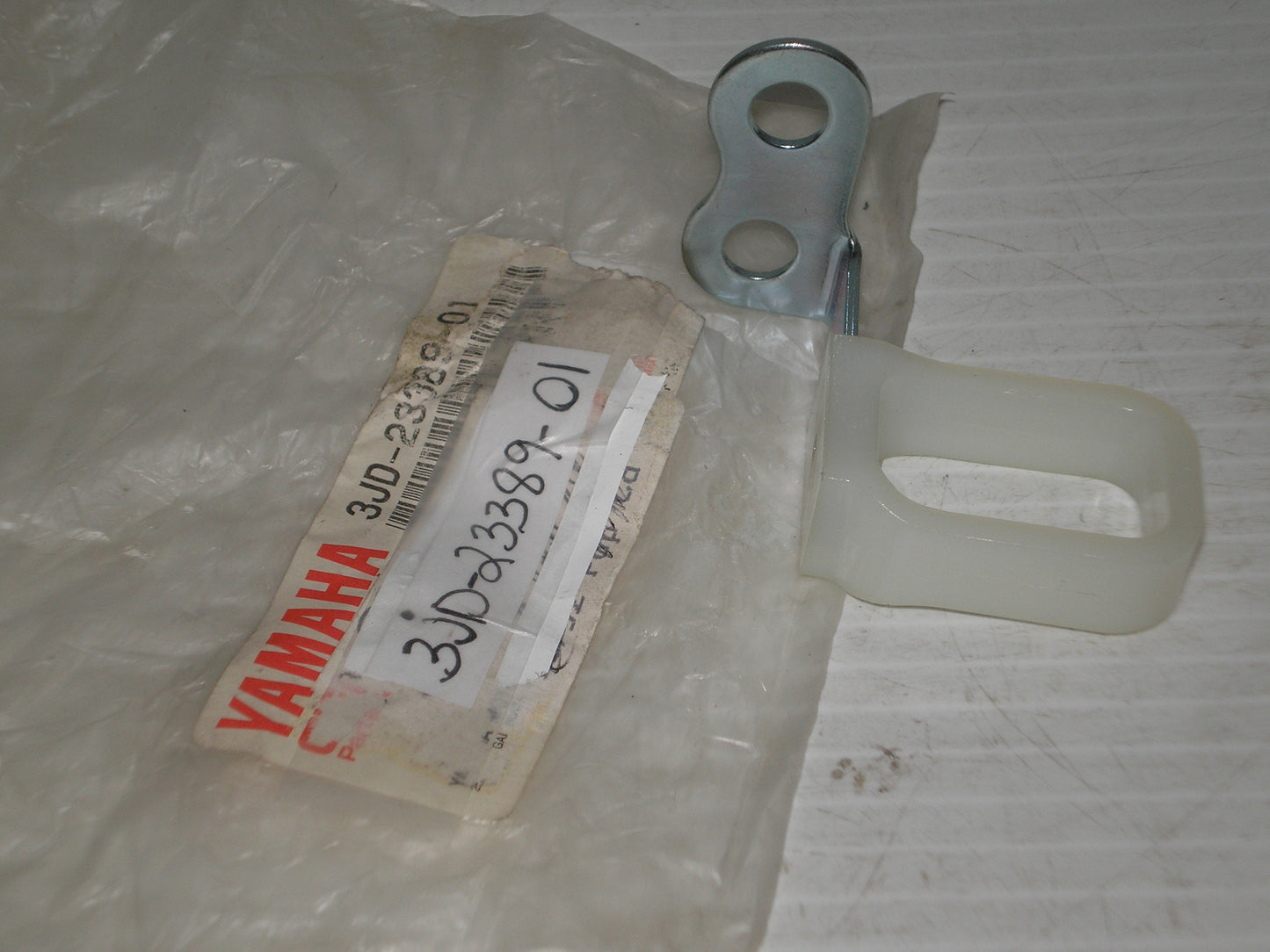 YAMAHA WR250 WR500 YZ125 YZ250 Cable Guide 3JD-23389-01