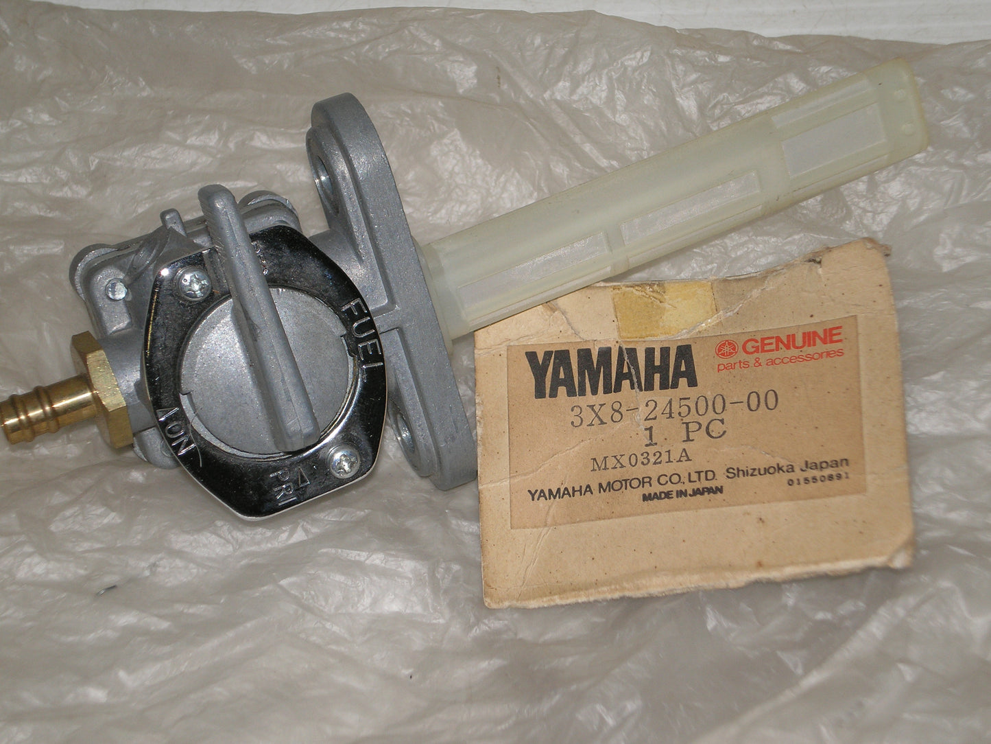 YAMAHA XS400 1978-1982 Fuel Petcock 3X8-24500-00