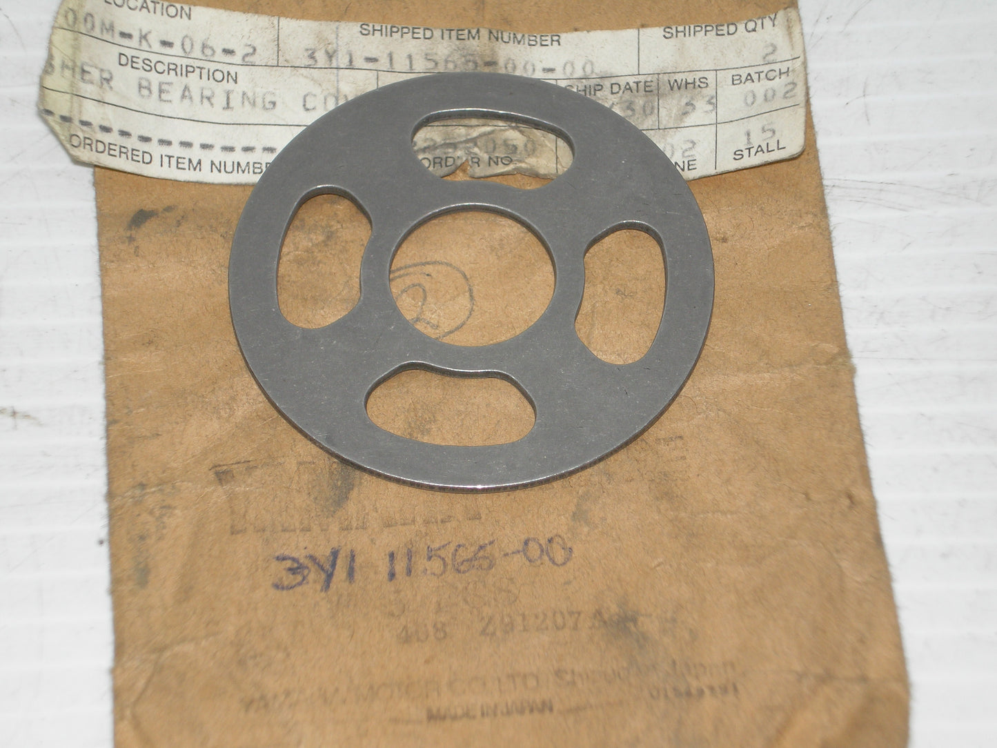 YAMAHA BW350 SR250 TT250 XT250 XZ550 Bearing Cover Washer 3Y1-11565-00