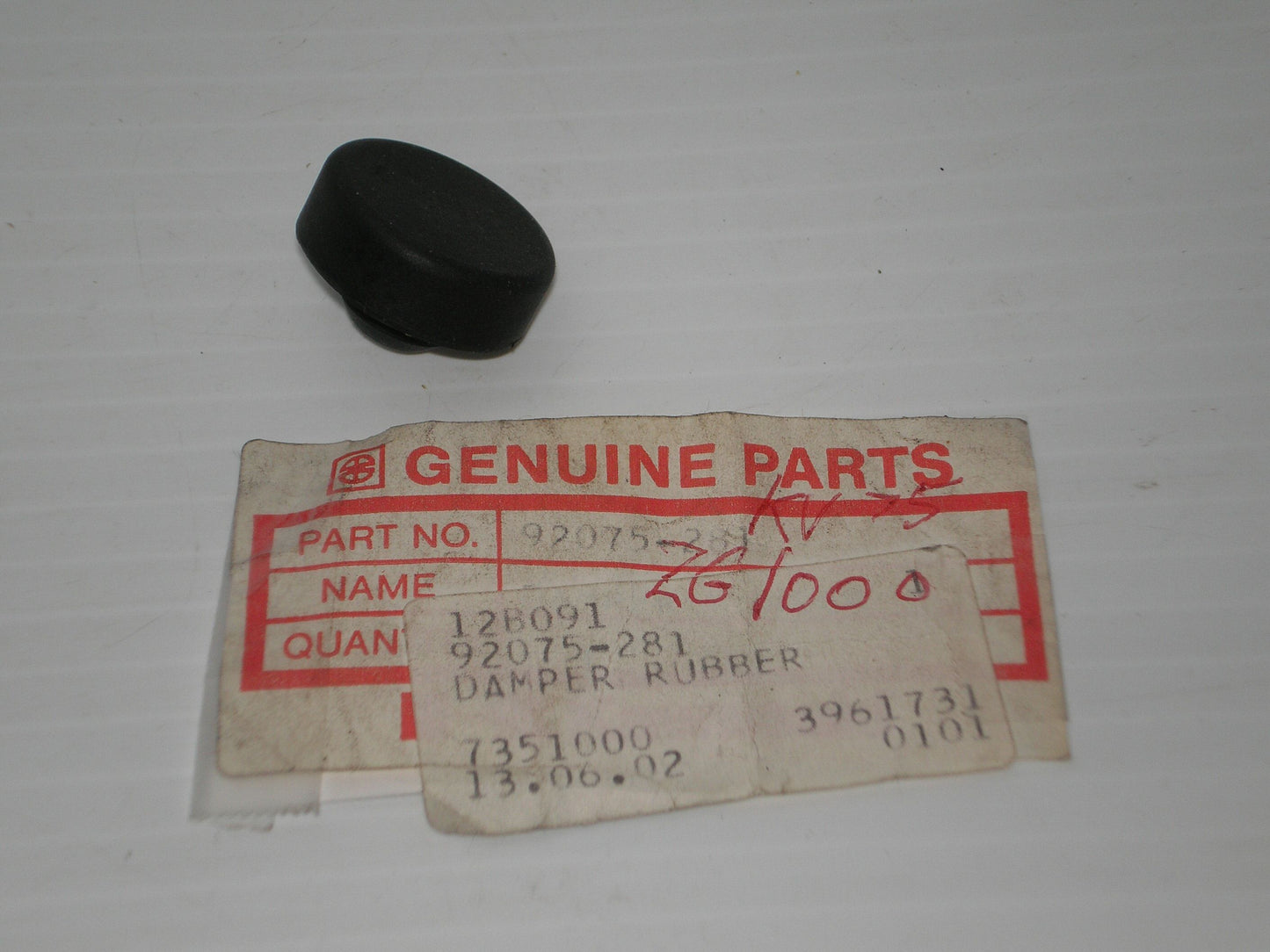 KAWASAKI EN KAF KDX KLF KLT KLX KV KX KZ VN ZG ZX Ruber 92075-281