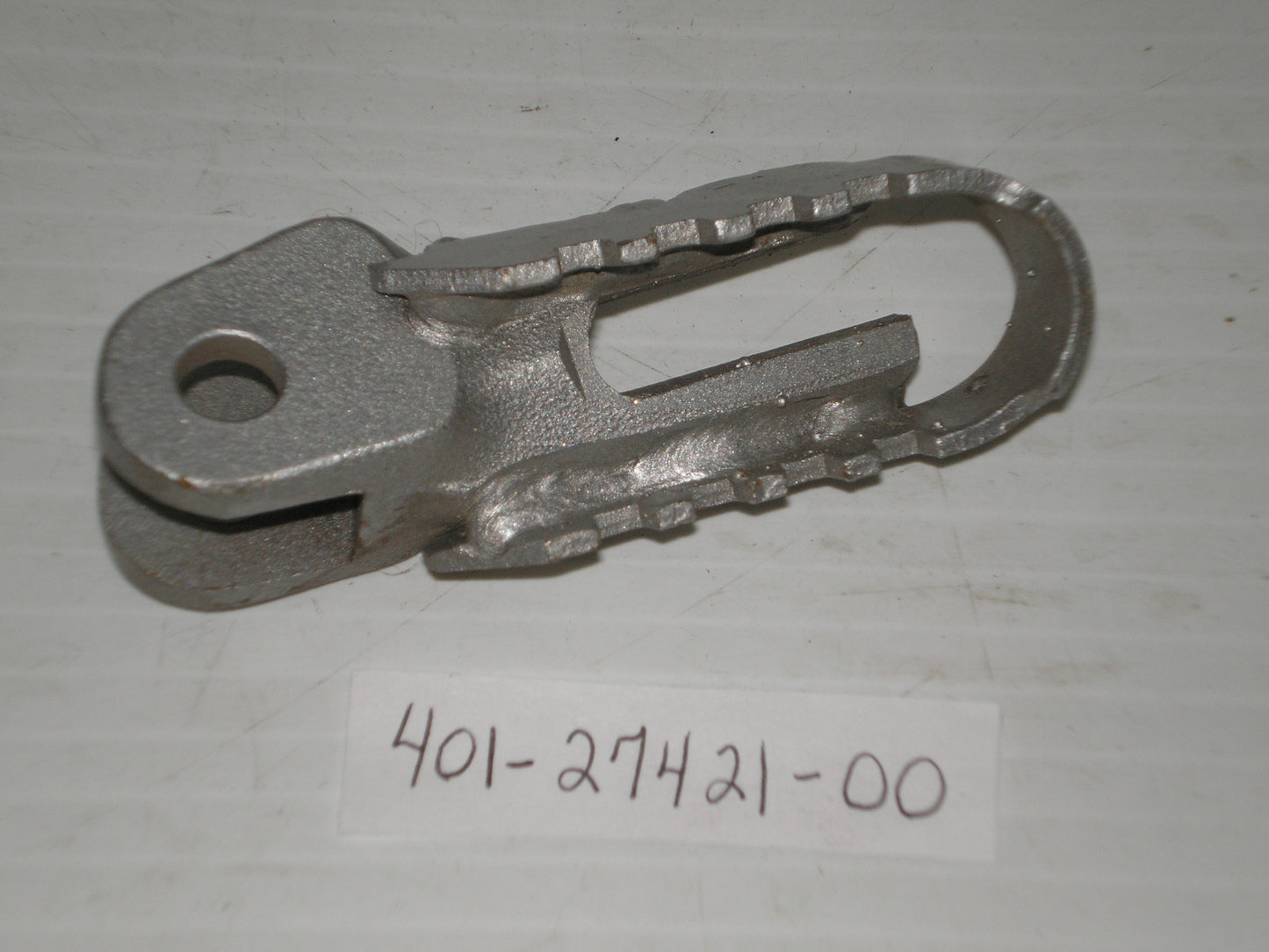 YAMAHA MX100 MX125 MX175 YZ125 AHRMA R/H Footrest 401-27421-00