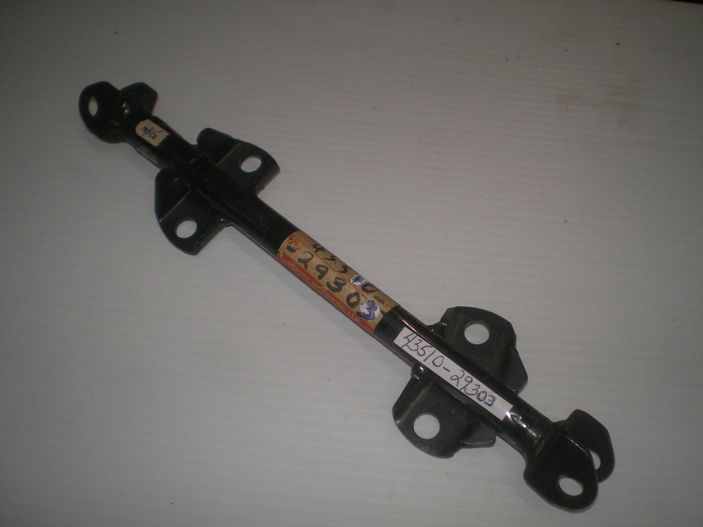 SUZUKI DS185 TS185 Front Footrest Bar 43510-29303 / 43510-29300 / 43510-29301 / 43510-29302