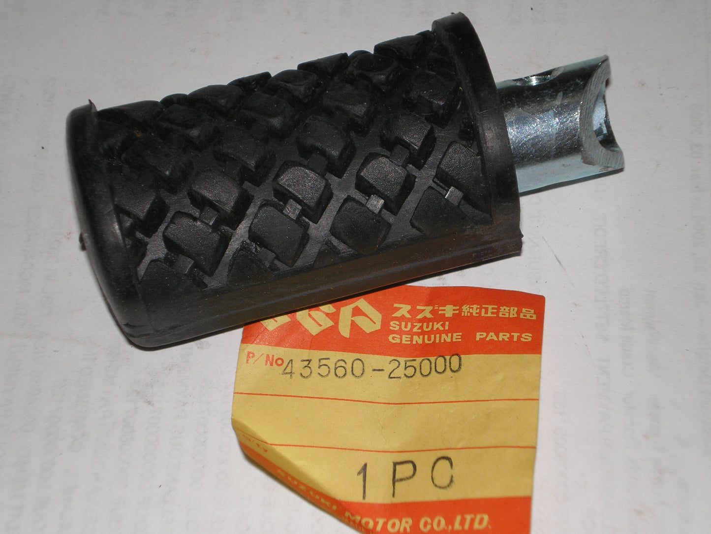 SUZUKI RV125 TC90 TC100 TC125 TM75 TS90 TS100 TS125 TS185 TS250 TS400 L/H Footrest 43560-250007