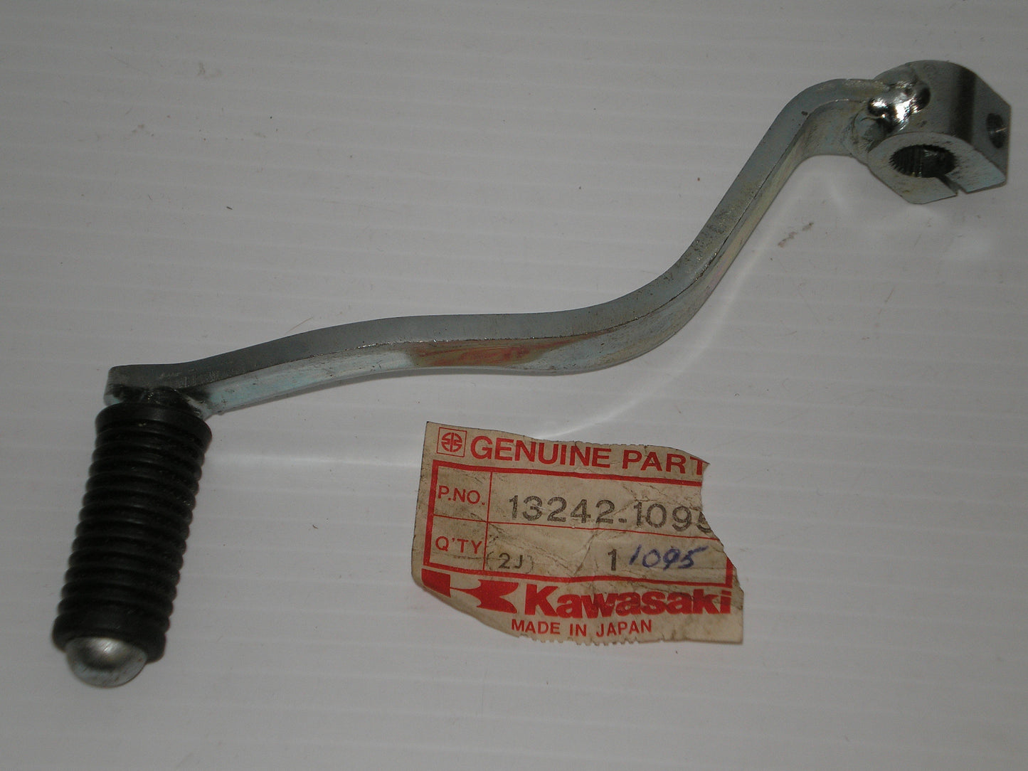 KAWASAKI KZ750 - F1 1983 Gear shift Lever 13242-1095