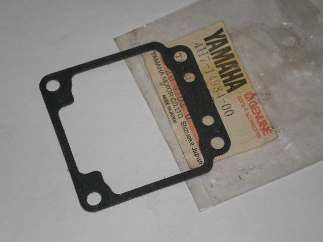 YAMAHA XJ650 XJ750 SV750 Carburetor Float Bowl Gasket 4H7-14984-00 / 4H7-14984-01
