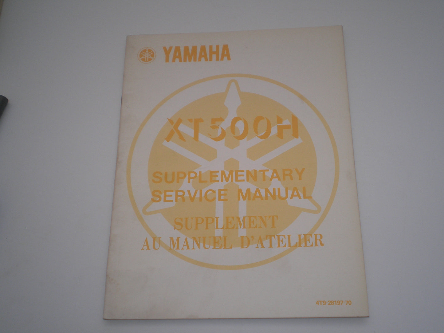 YAMAHA XT500 H 1981  Service Manual Supplement  4T9-28197-70  #1833