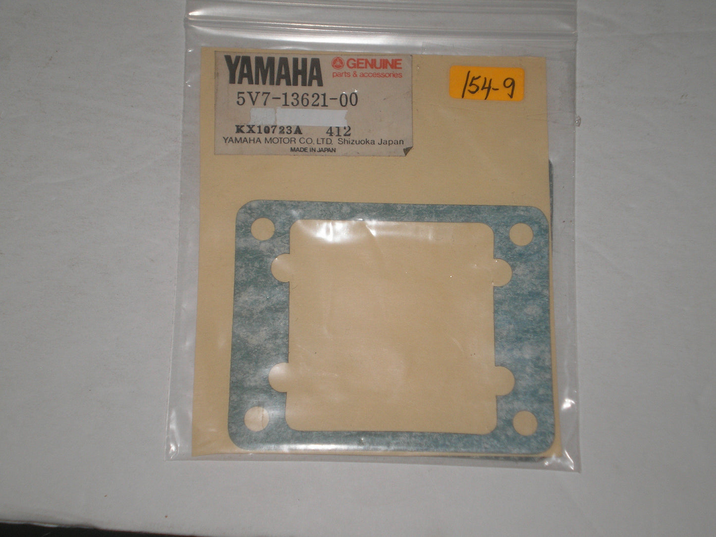 YAMAHA YT175 1982 Reed Cage Valve Seat Gasket 5V7-13621-00 5V7-13621-10
