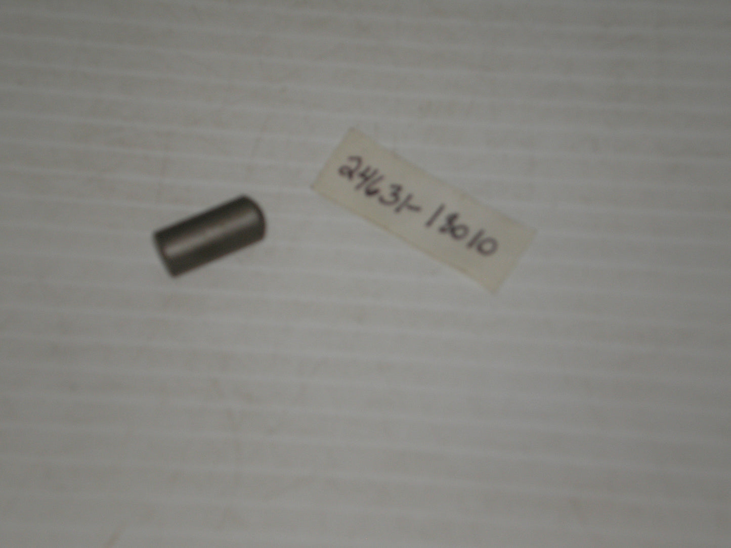 SUZUKI GT250 GT380 T250 T305 T350 TC305 68-77 Gear Shifting Plunger 24631-18010