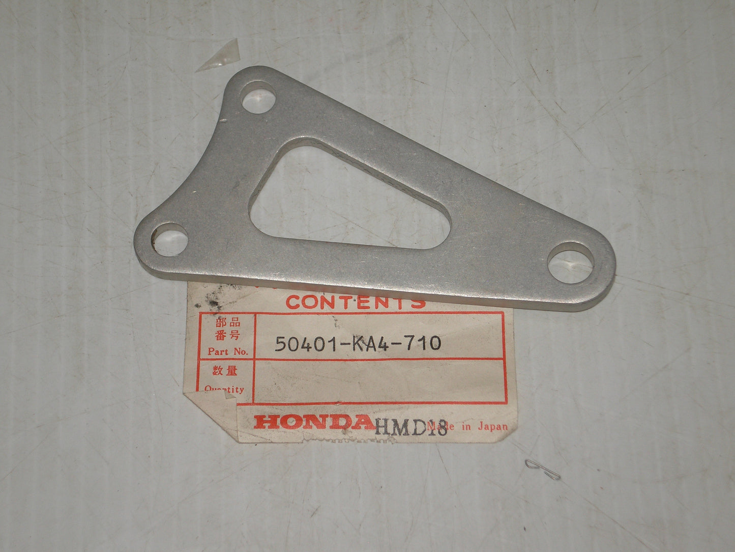 HONDA CR250R Rear Head Hanger Bracket 50401-KA4-710