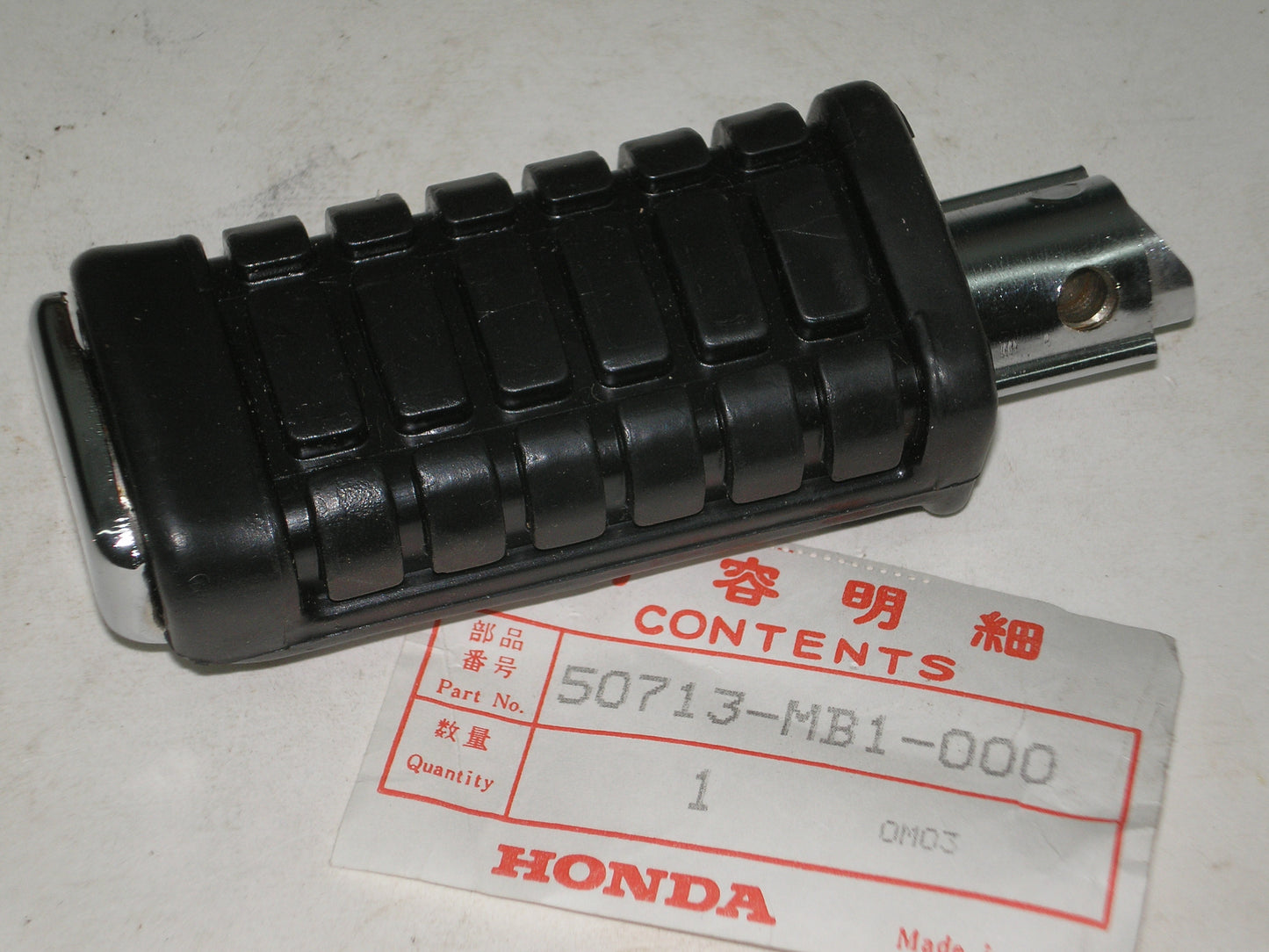 HONDA CB CMX CX GL VF VT Pillion Step & Rubber Assembly 50713-MB1-000