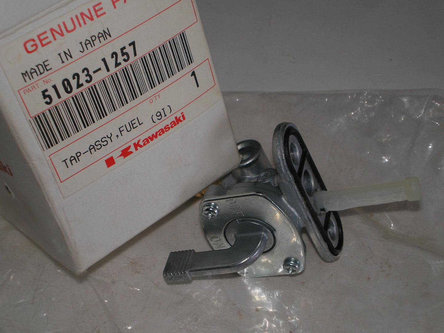 KAWASAKI KX65 KX85 KX100 KX125 KX250 Fuel Petcock 51023-1257 / 51023-0024