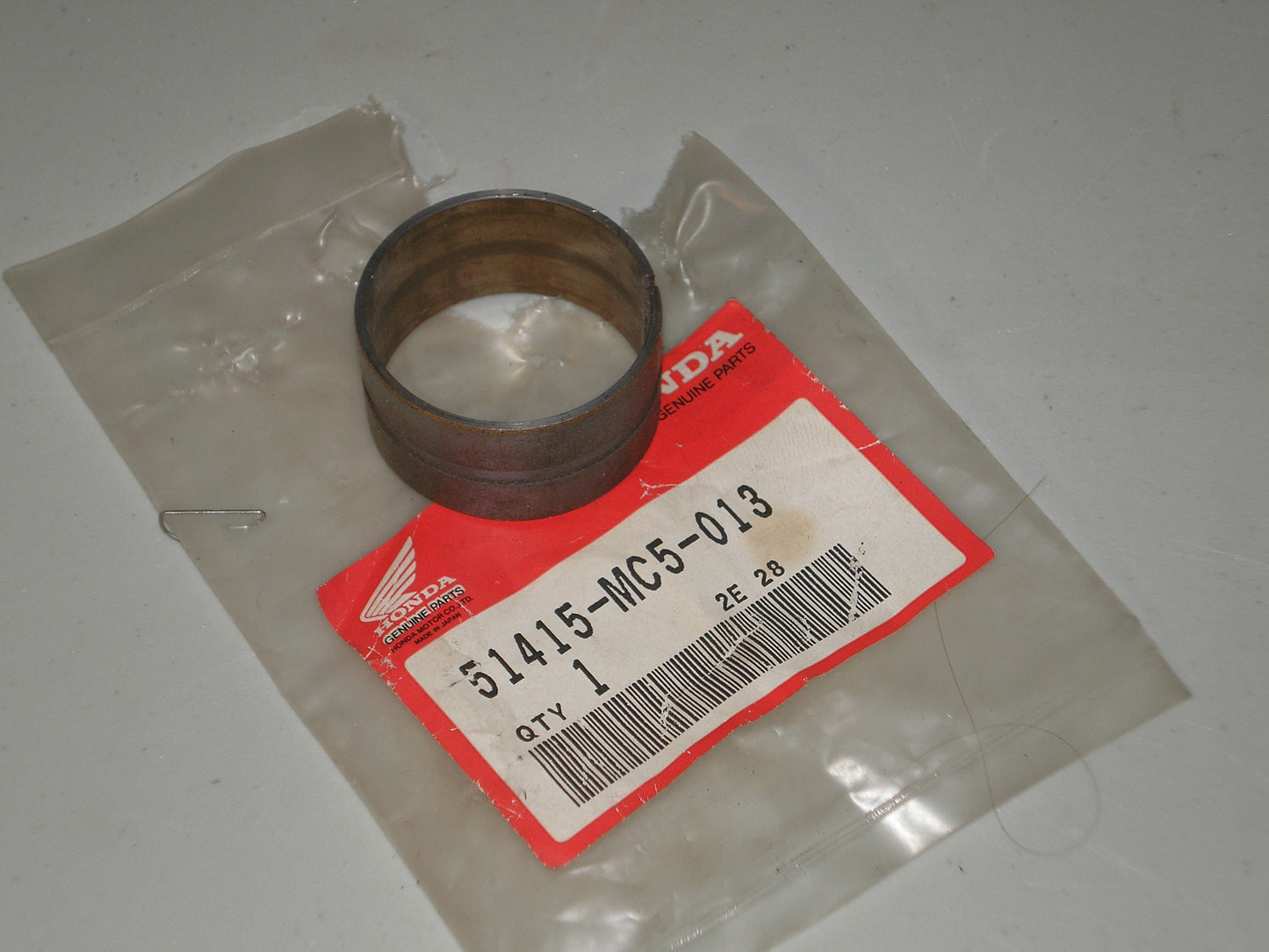 HONDA CX650 VF500 VF700 VF750 VF750S Fork Tube Slider Bushing 51415-MC5-013 / 51415-MC5-003