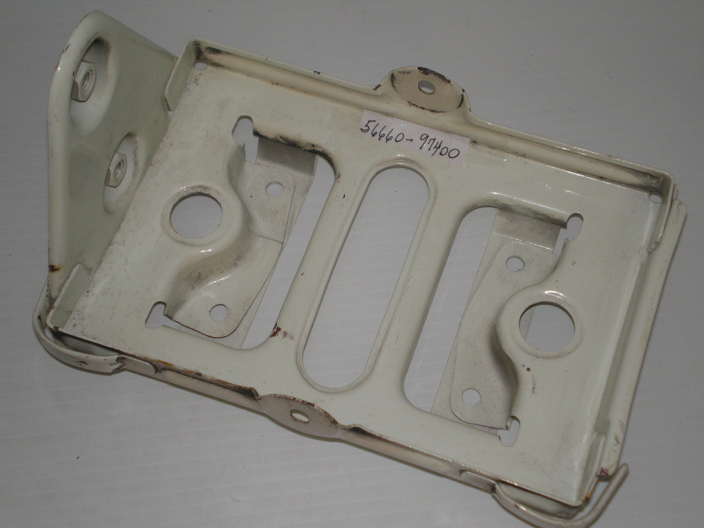 SUZUKI SM30 SM40 1974 Battery Bracket Assembly 56660-97400