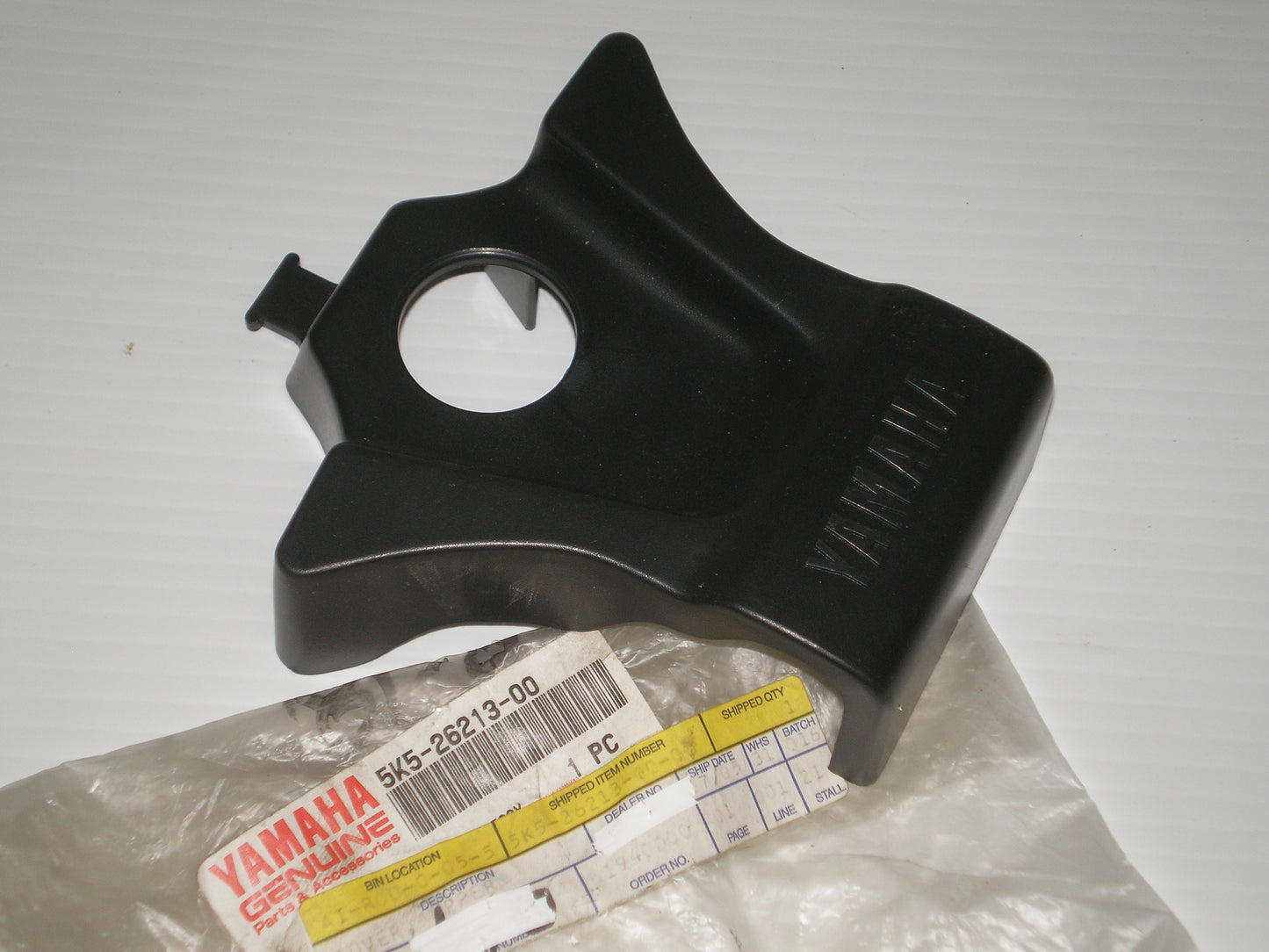 YAMAHA XJ550 Factory Handlebar Switch Upper Cover 5K5-26213-00