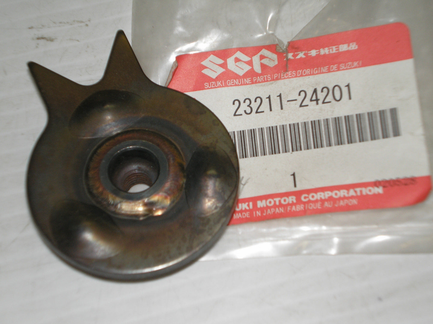 SUZUKI ALT50 ALT125 ALT185 LT4 LT125 LT185 LTF250 Inner Ball Guide 23211-24201