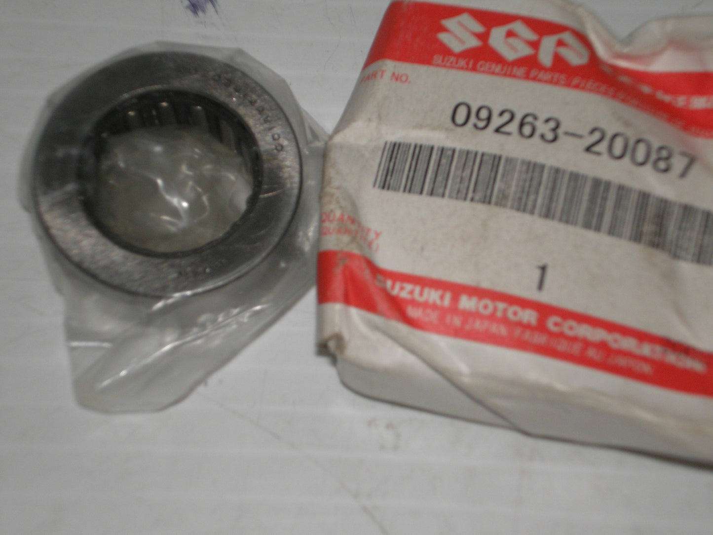 SUZUKI GSF125 GSX650 GSXR600 GSXR750 GSXR VLT1800 VZR1800 Bearing 09263-20087