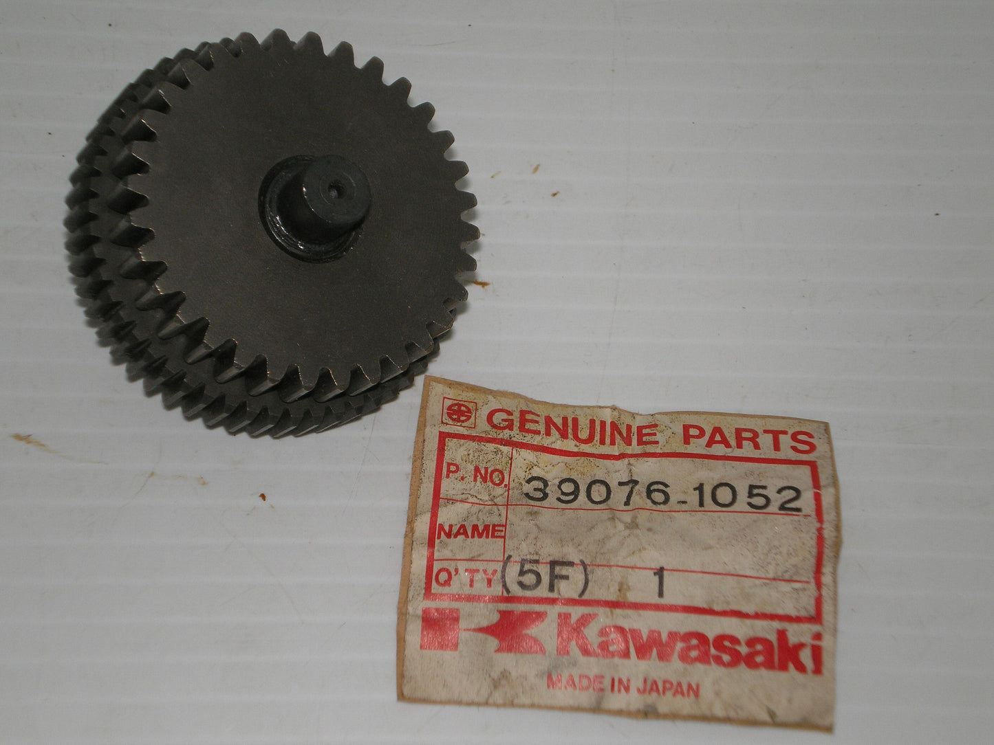 KAWASAKI KL600 KL650 Starter motor Limiter Gear 39076-1052 , 39076-1056