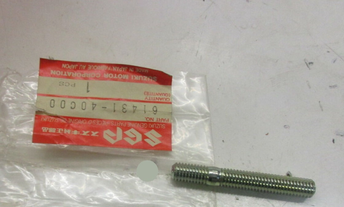 SUZUKI GSX-R 600 750 1100 RF900 CHAIN ADJUSTER STUD / BOLT 61431-40C00