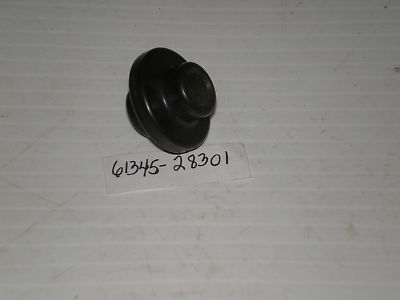 SUZUKI RL250 RM125 RM250 RM370 TM100 TM250 TM400 Chain Guide Roller 61345-28301