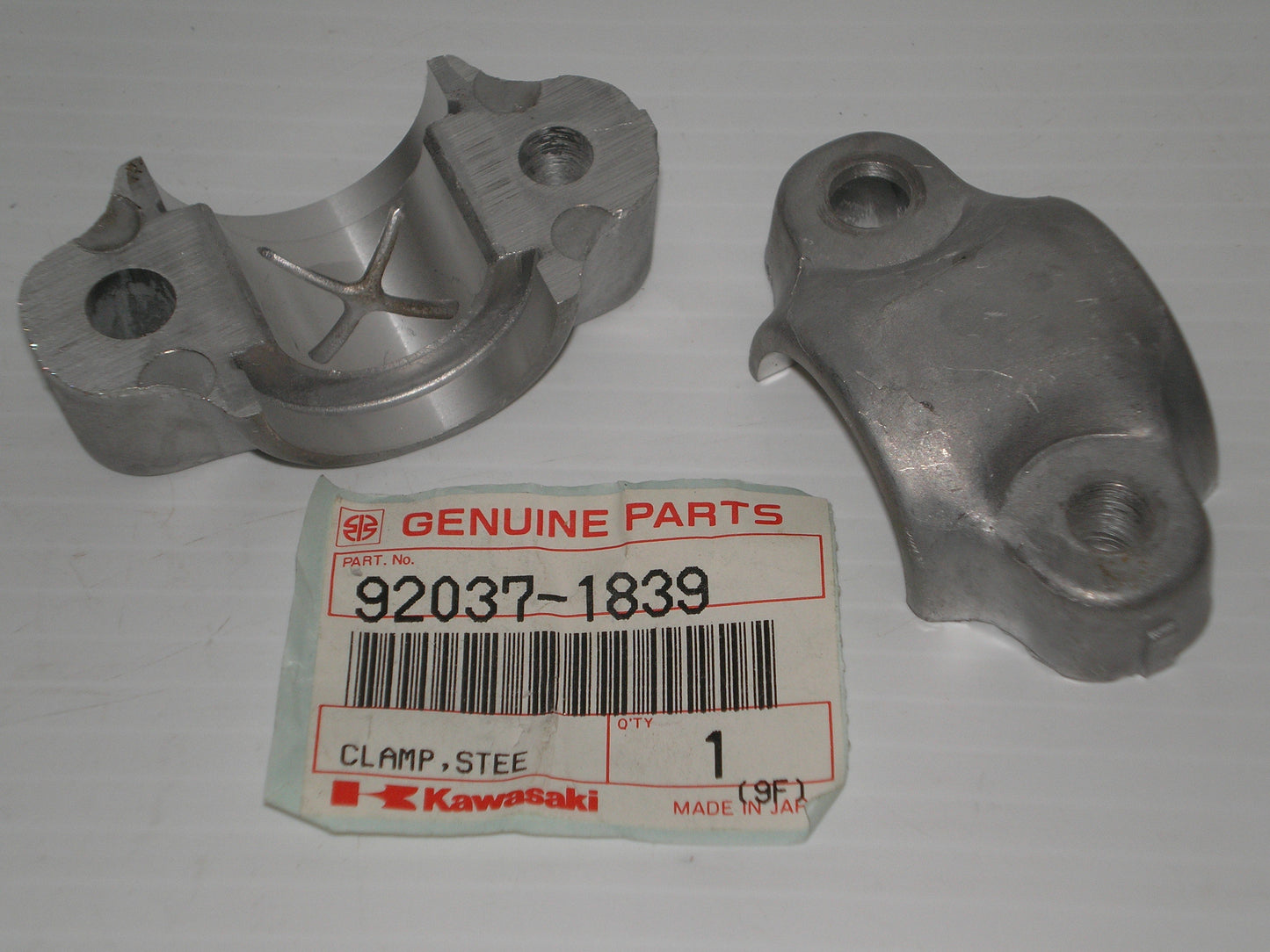 KAWASAKI KEF300 KLF110 KLF185 KLF300 KSF250 KXF250 Clamp 92037-1839