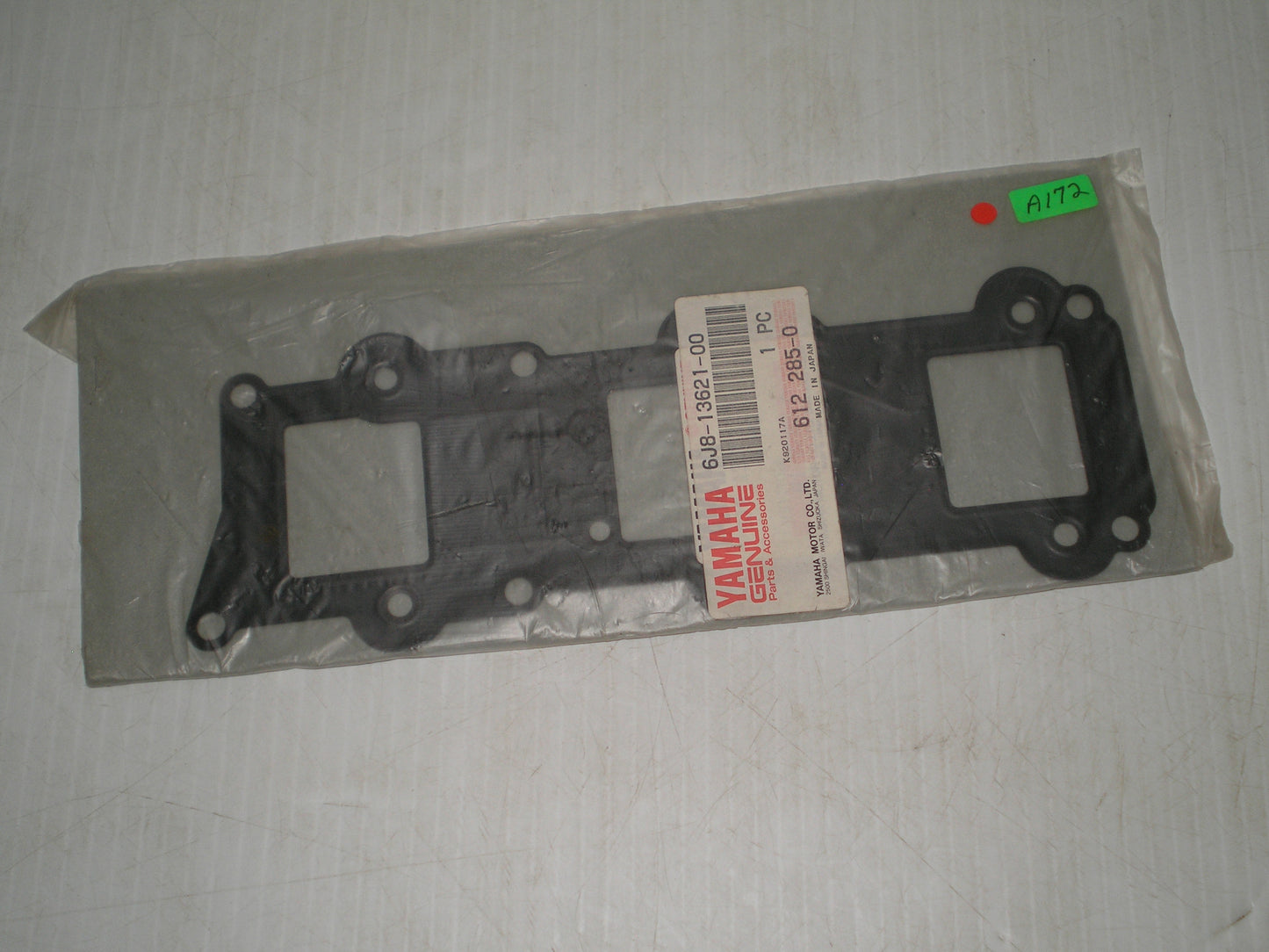 YAMAHA Outboard Motor Valve Seat Gasket 6J8-13621-00