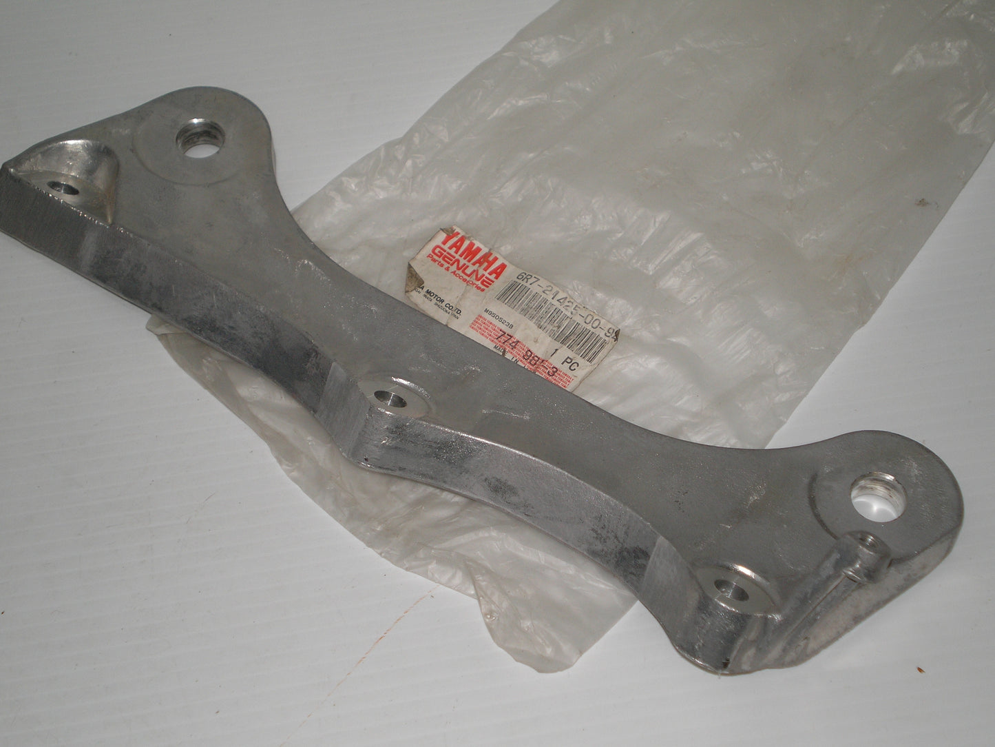 YAMAHA FX700 GP760 RA700 RA760 SJ650 SJ700 WB WRA WRB Bracket 6R7-21425-00-94