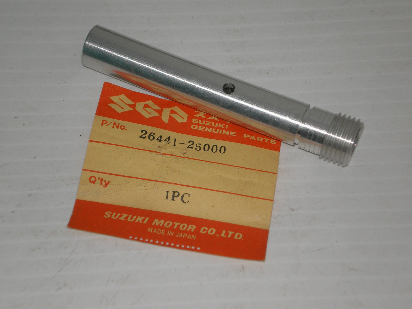 SUZUKI GT185 TC90 TC100 TS90 TS100 1970-1977 Tack Drive Guide 26441-25000