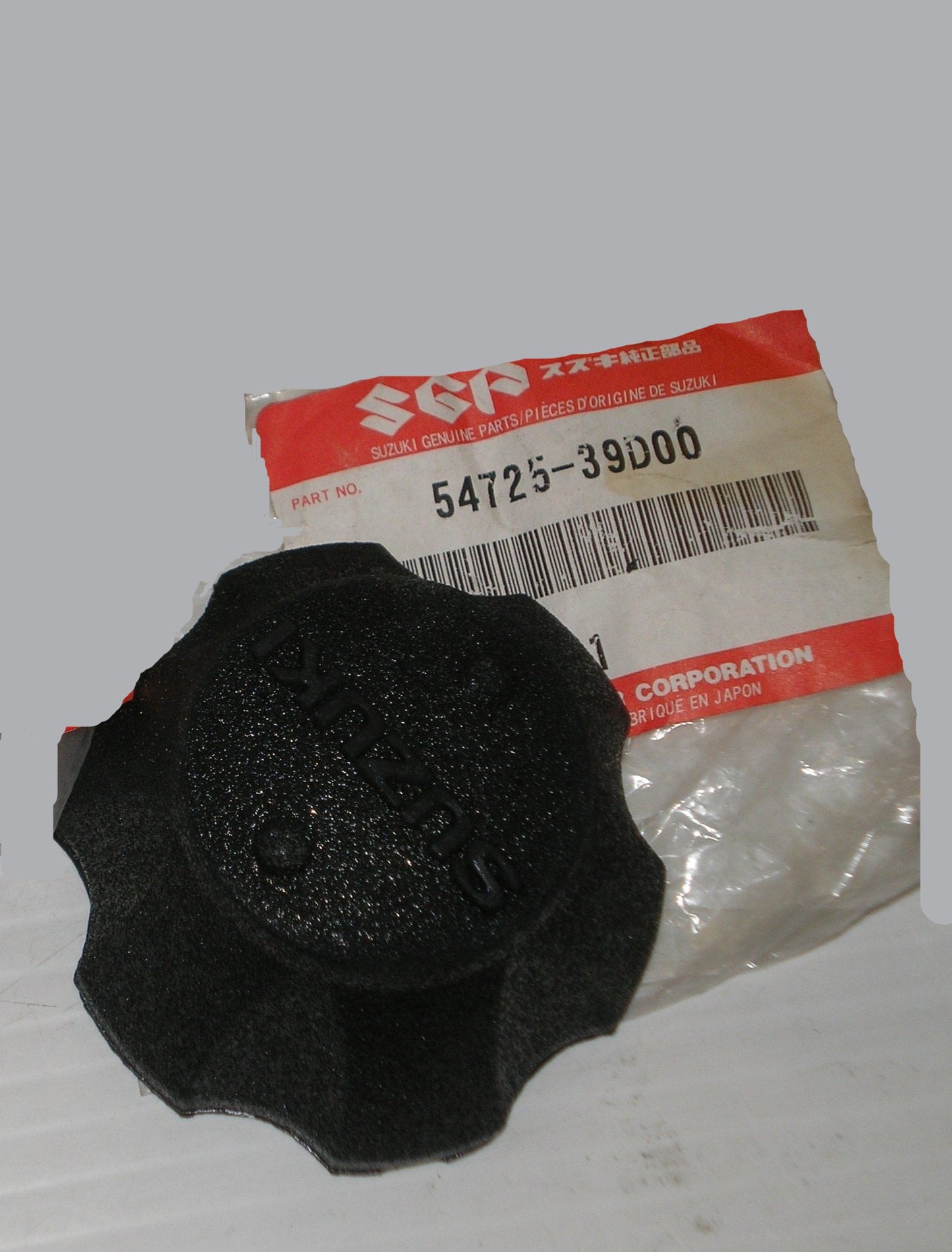 SUZUKI LT-4 LT160 LT-F4 LT-F160 LT-F250 LT-F300 LFRP LFSP Hub Axle Nut Cover Cap 54725-39D00