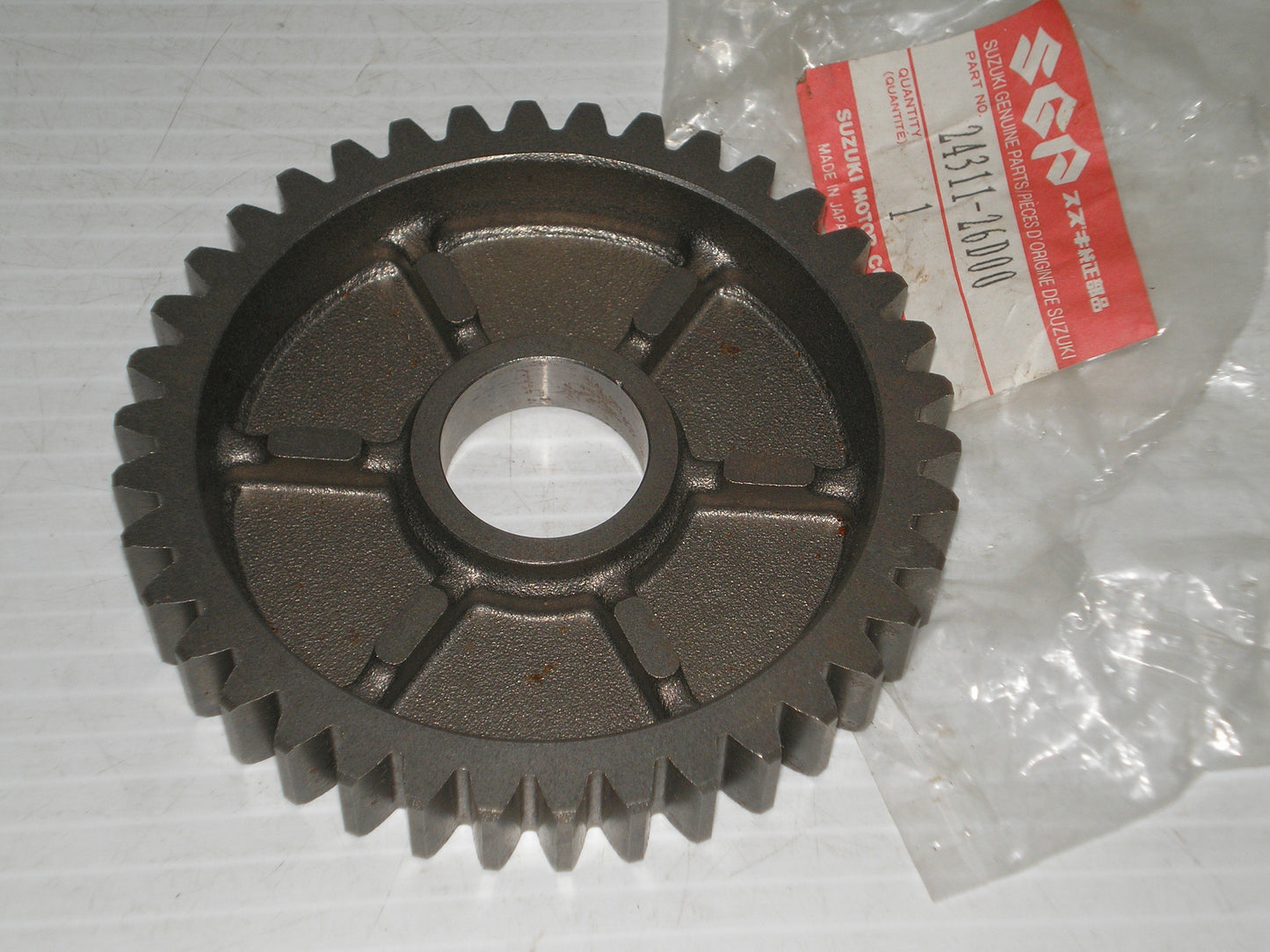 SUZUKI GSX1100 GSX-R1100 Transmission First Driven Gear 24311-26D00