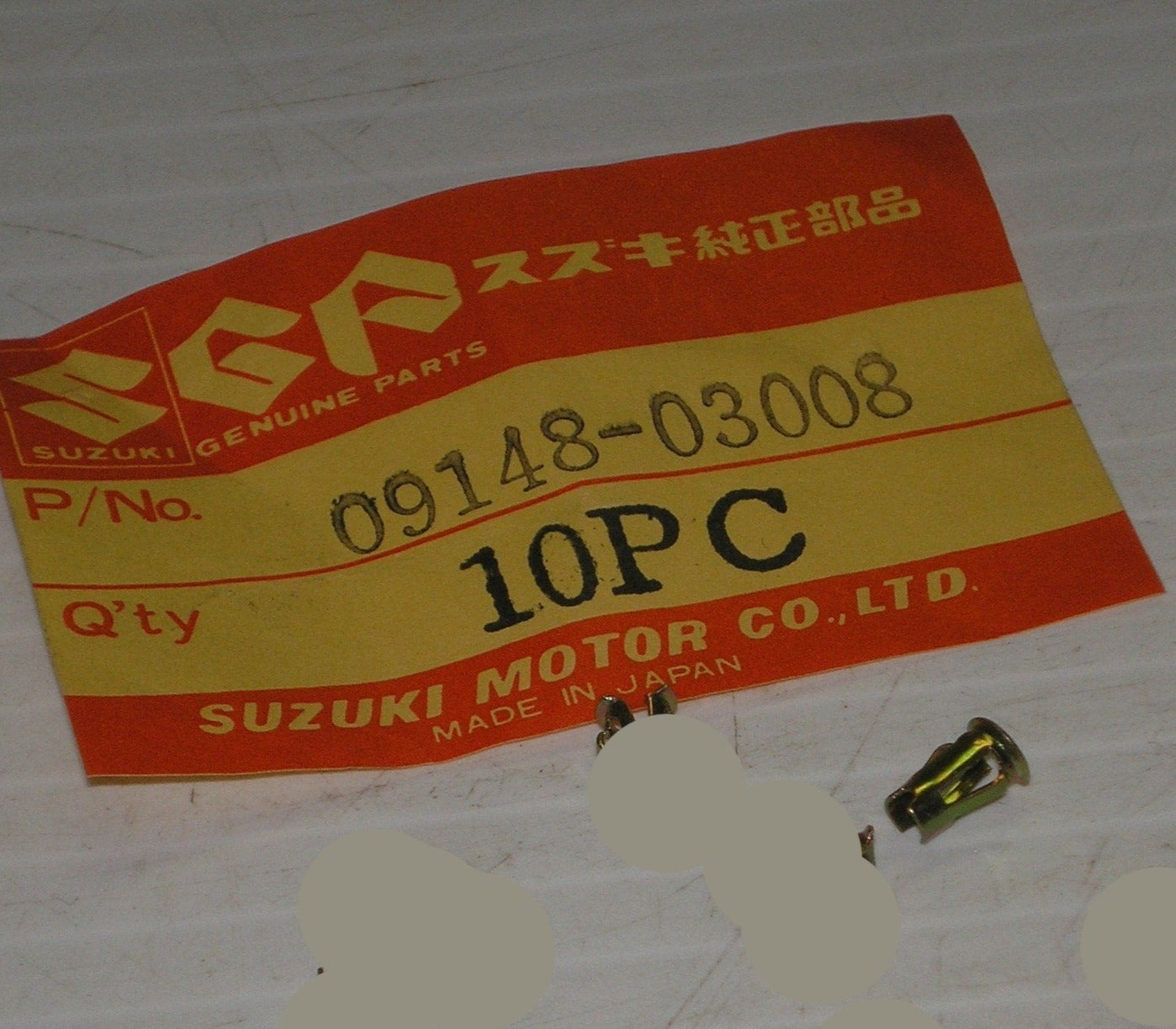 SUZUKI GS850 GS1000 Seat Molding Fitting Nut 09148-03008