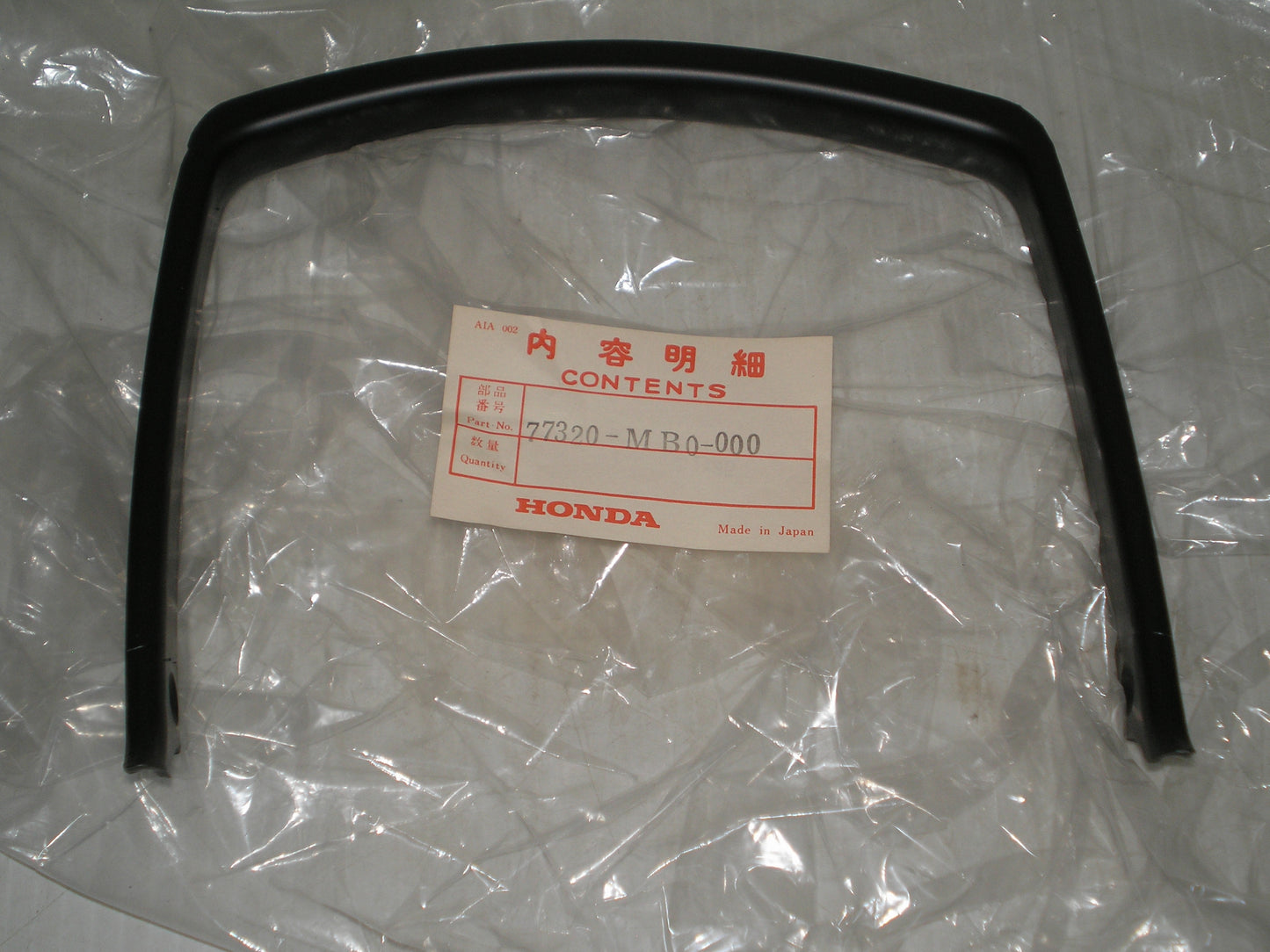 HONDA VF750 S Saber Seat Grab Rail Cover / Trim 77320-MB0-000