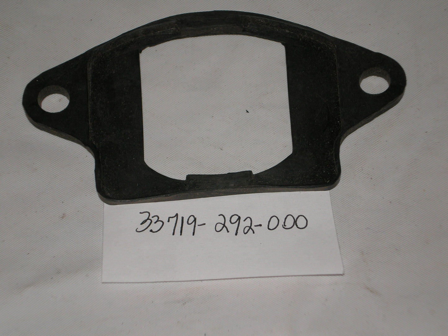 HONDA CB350 CL350 CB450 1967-1968 Tail Light Rubber Base Gasket 33719-292-000