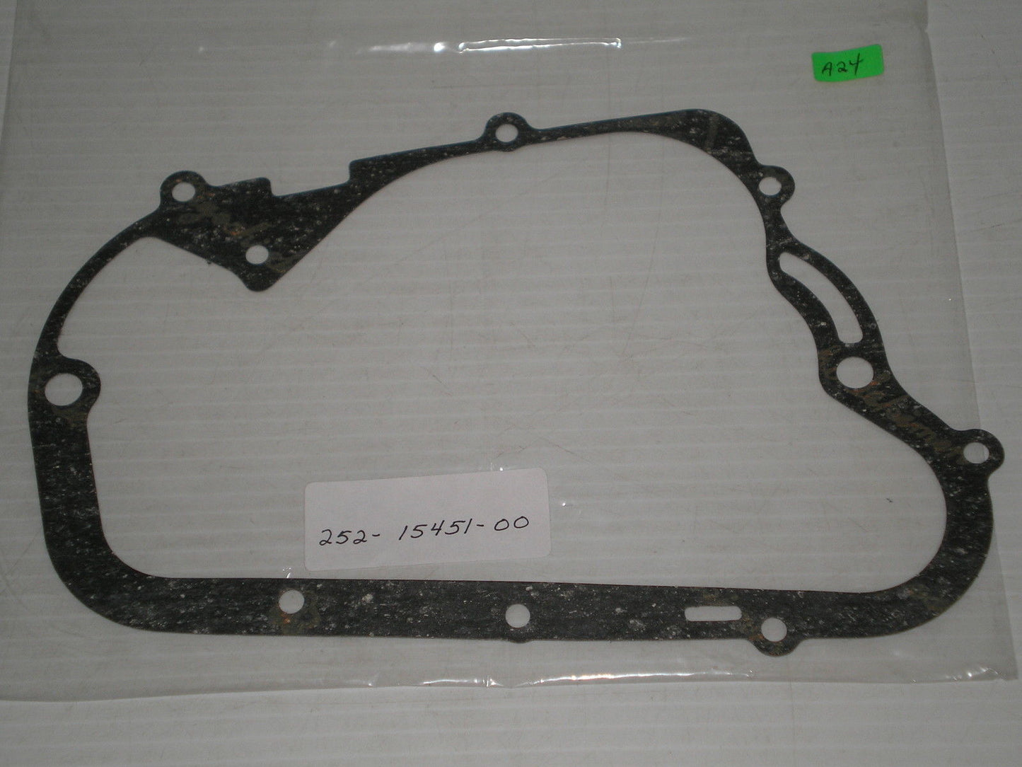 YAMAHA HS1 LS2 RD125 Clutch Cover Gasket 252-15451-00 / 252-15451-01