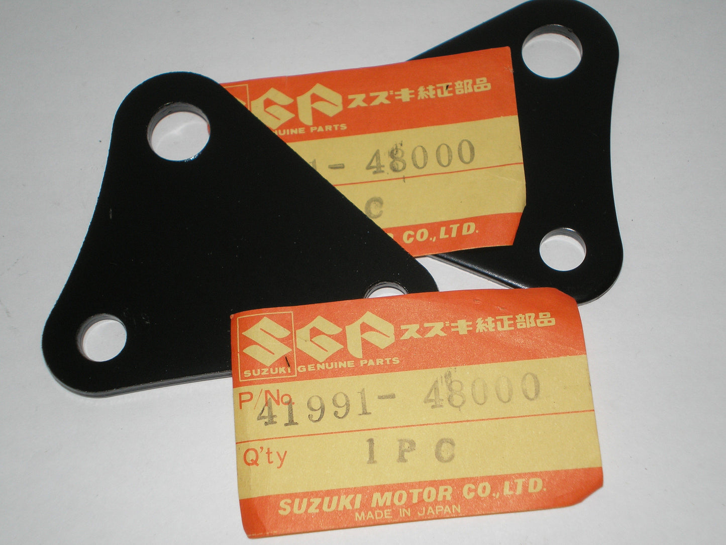 SUZUKI DS100 DS125 TS100 TS125 Engine Mounting Plate 41991-48000