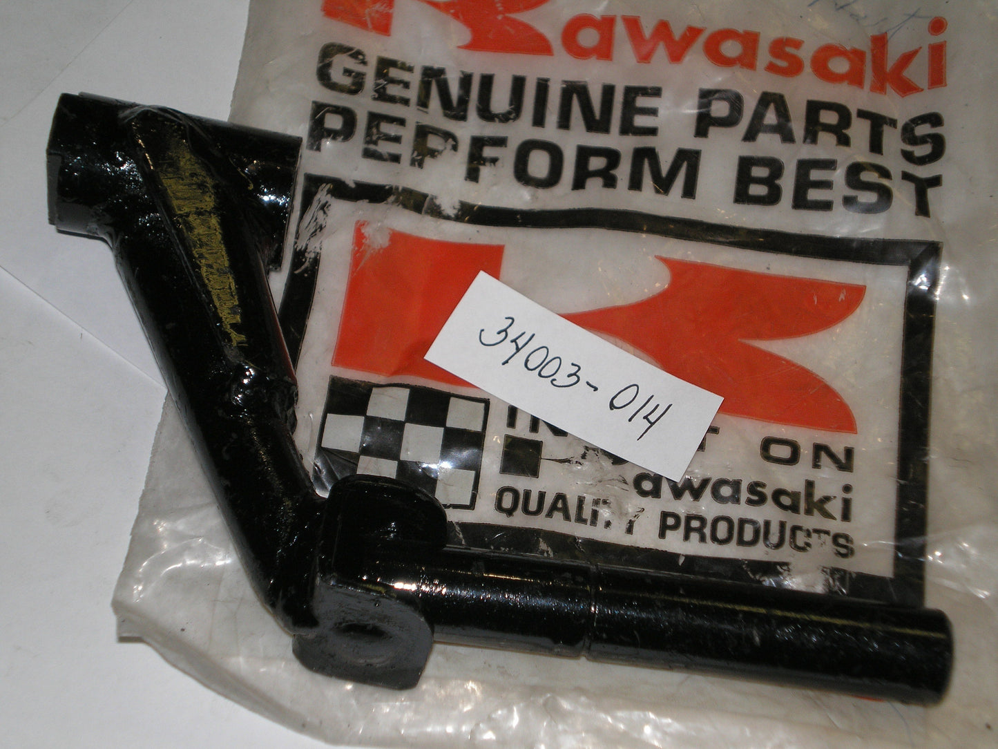 KAWASAKI F3 Bushwacker F4 Sidewinder Factory R/H Footrest Bar 34003-014