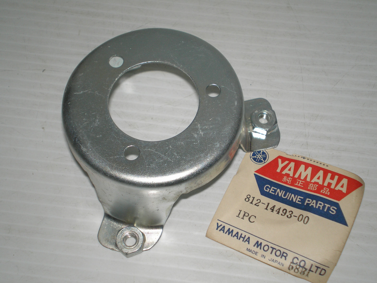 YAMAHA SL292 Snowmobile Housing Bracket 812-14493-00