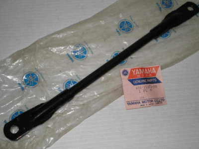 YAMAHA DT100 DT125 DT175 MX100 MX125 MX175 YZ125 Rear Brake Plate Torque Tension Bar 401-25371-00 / 401-25371-01