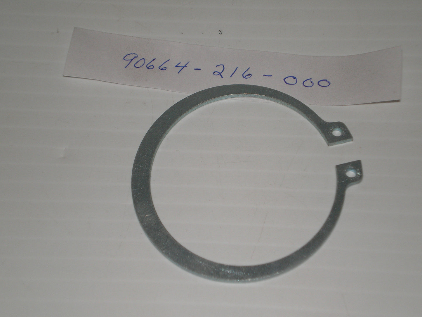 HONDA CB CD CG CLR CM CRM H100 NSR NX XL Wheel Circlip 90664-216-000