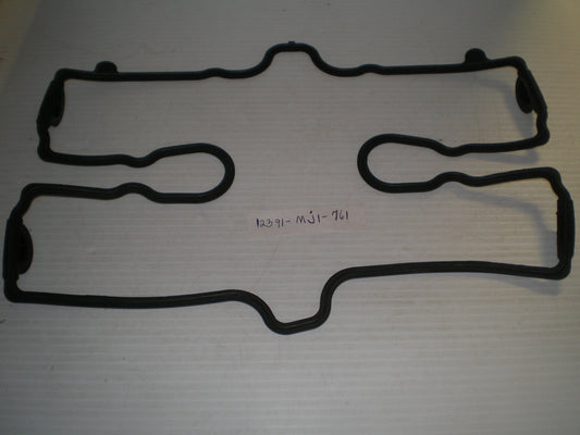 HONDA CB750 Nighthawk Cylinder Head / Valve Cover Gasket 12391-MJ1-761