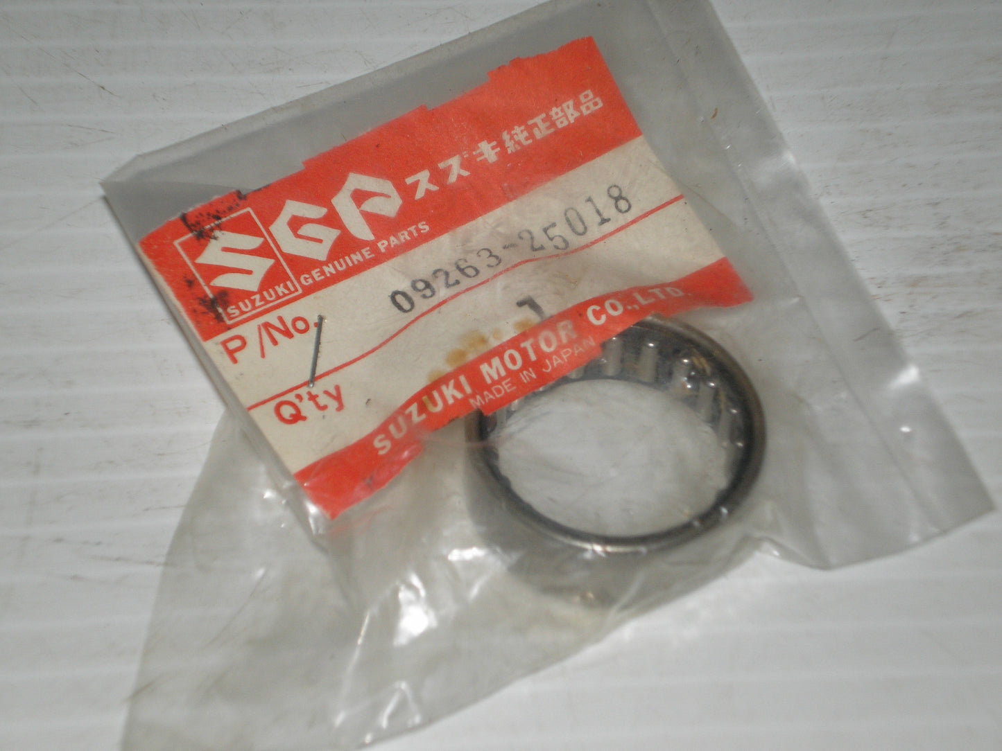 SUZUKI GR650 GS550 GS650 GS750 GS850 GS1000 GS1100 GSX LT250 LT300 09263-25018