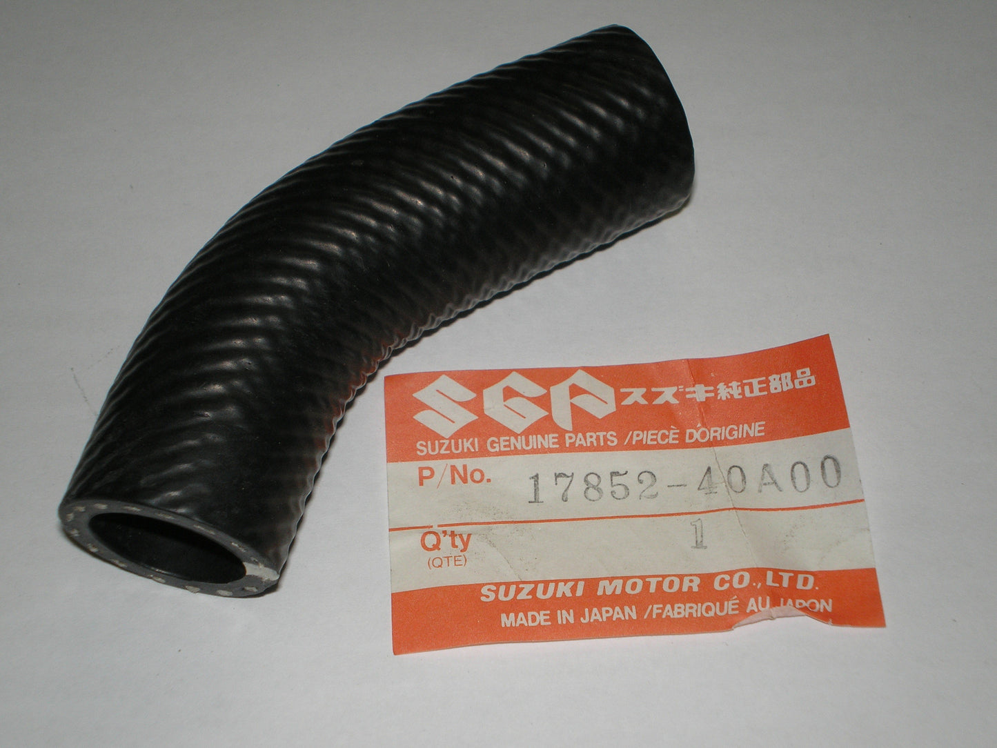 SUZUKI RG250 Lower Radiator Hose 17852-40A00 / 17852-16701