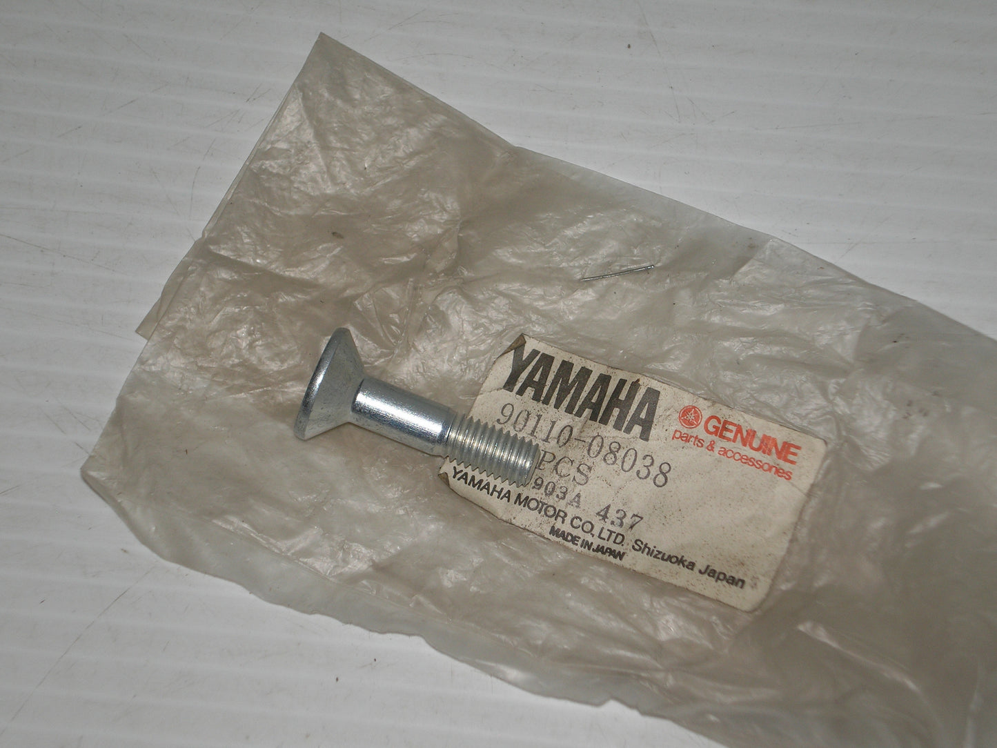 YAMAHA IT175 IT250 IT465 IT490 YZ100 YZ125 YZ250 YZ465 YZ490 Sprocket Bolt 90110-08038
