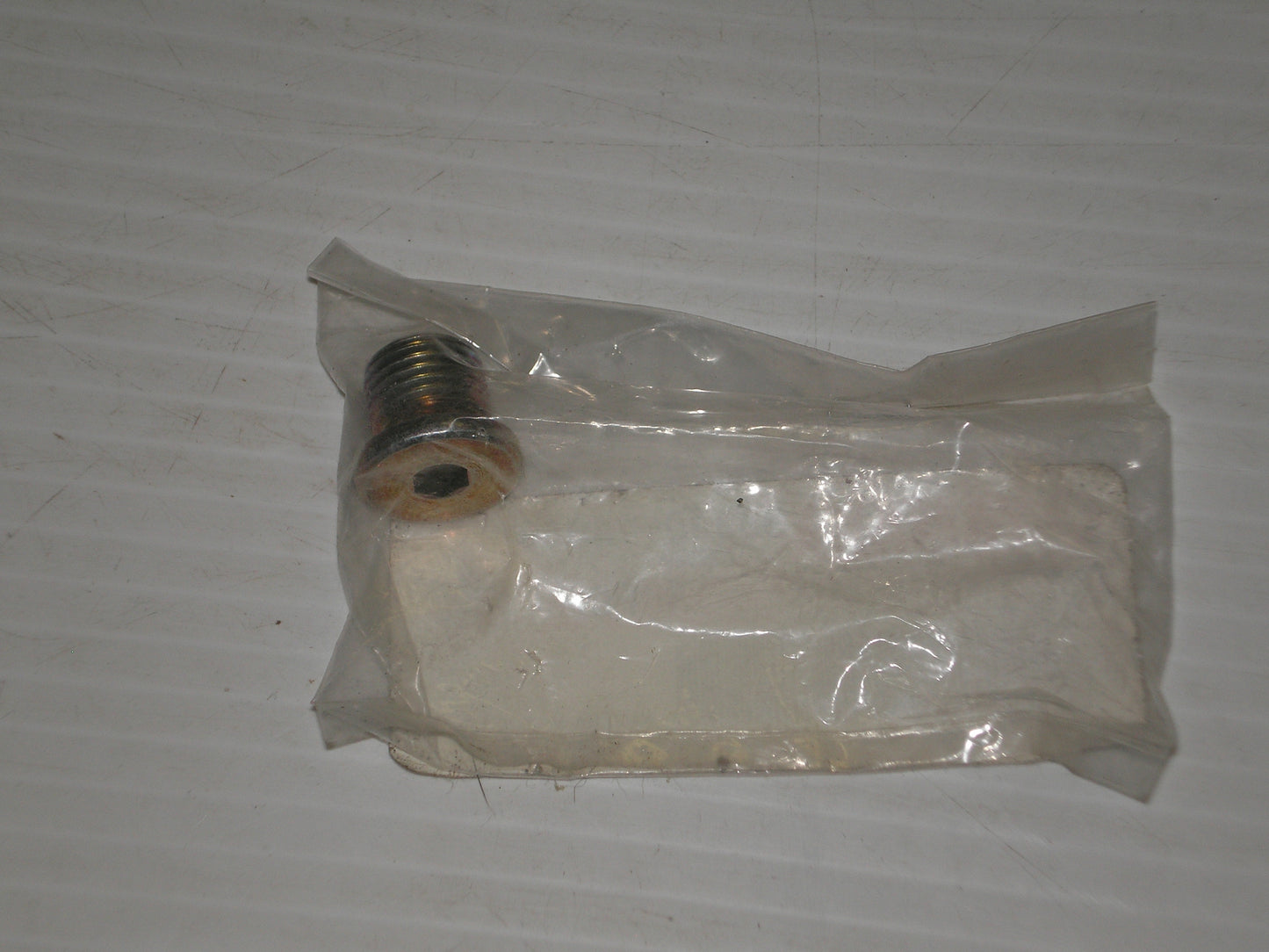 YAMAHA XJ XS XVZ YFB YFM YTM Factory Oil Plug 90340-14046